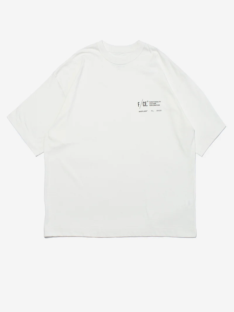 T-shirt bianca in cotone con stampa 'Corporate'
