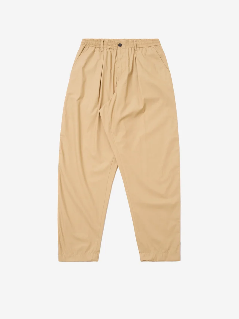 Pantaloni beige con piega frontale e coulisse