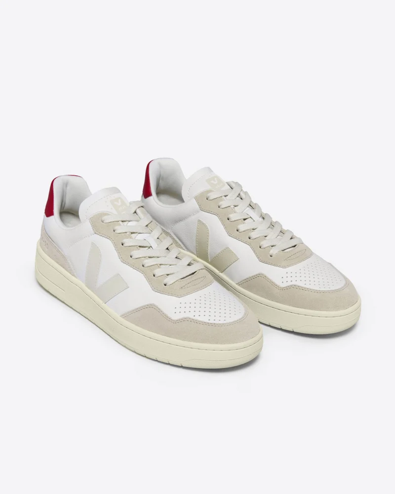 Veja V-90 Leather Extra White Pierre Pekin