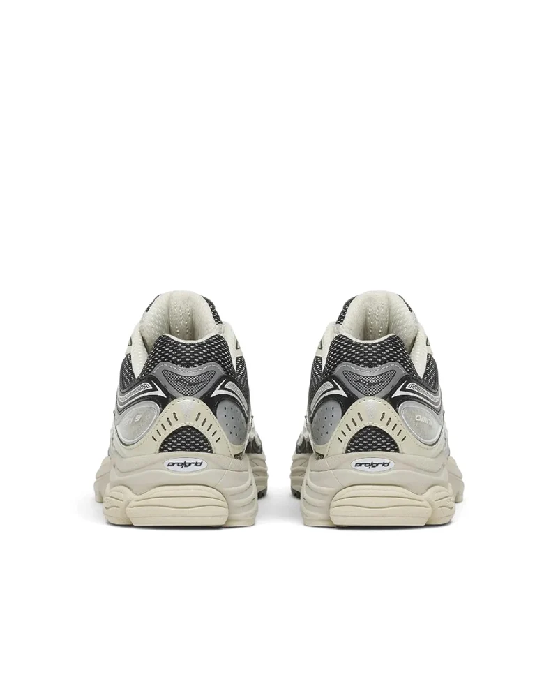 Saucony Progrid Omni 9 Eggshell / Quartz
