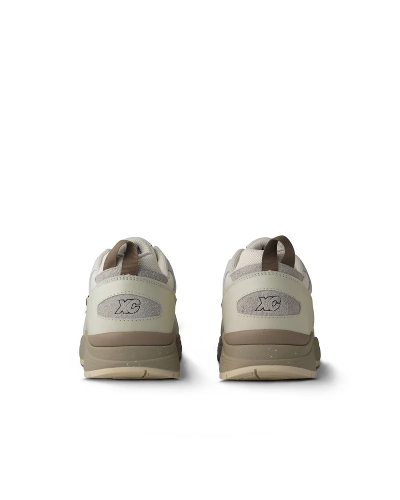 Karhu Fusion XC Lily White / Pine Bark F830023