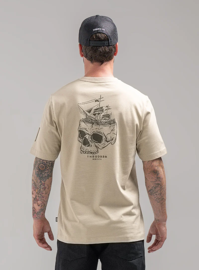 INSIGNIA T-SHIRT - LOOSE LIPS