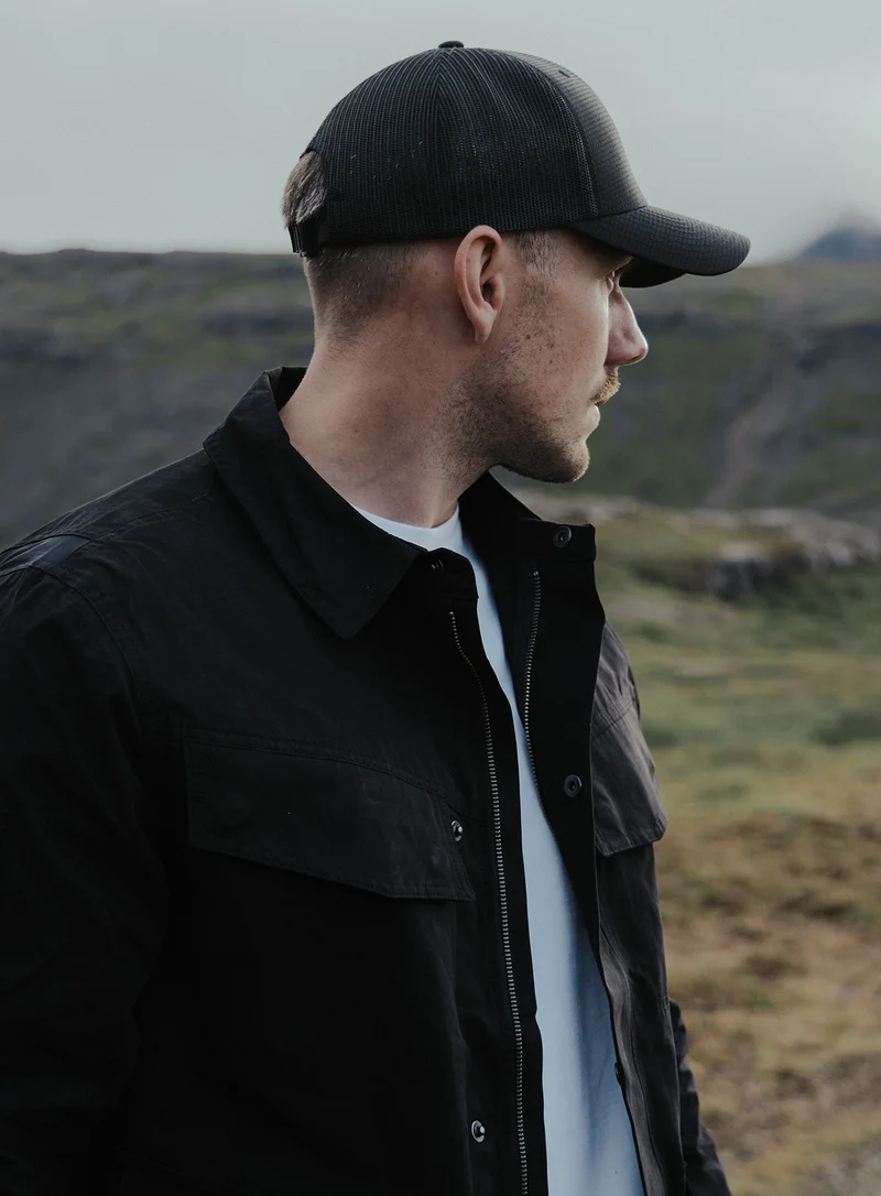 HYBRID JACKET