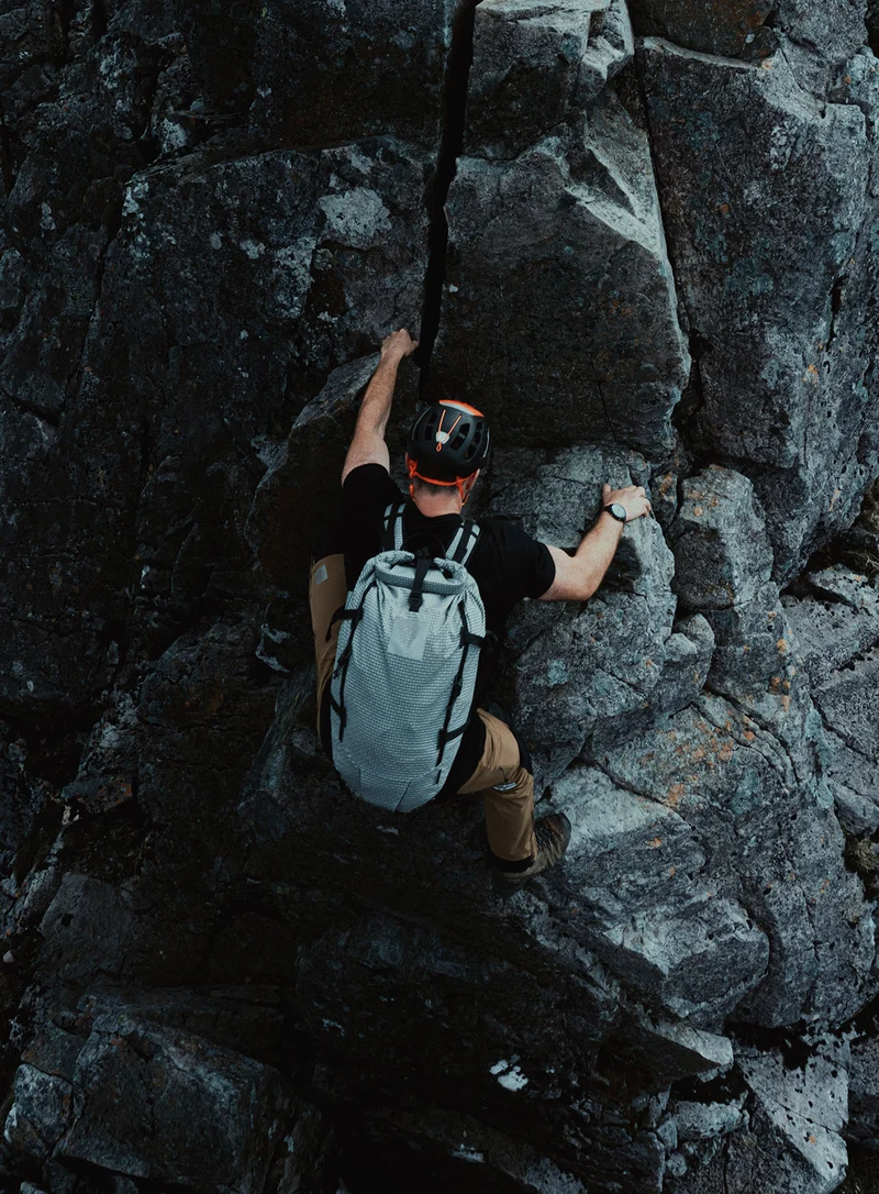 ORBITAL 30L DYNEEMA® KLETTER-RUCKSACK