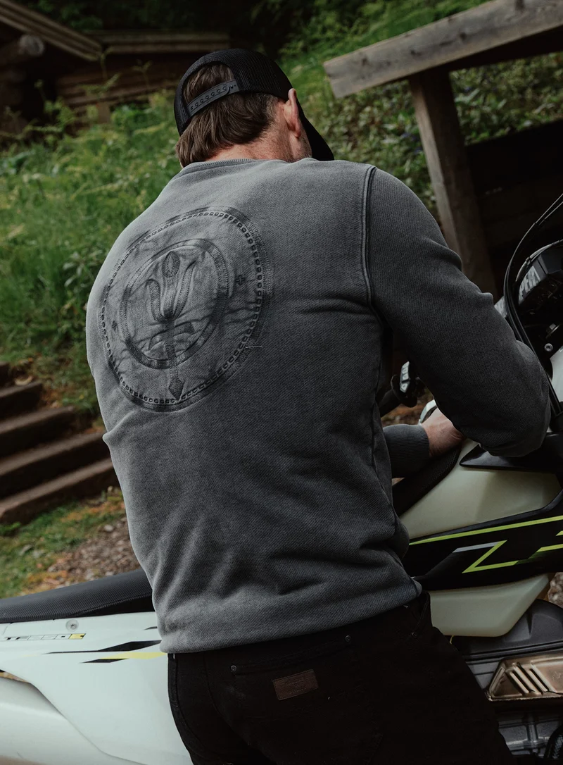 DISSIDENT-PULLOVER MIT ACID-WASCHUNG