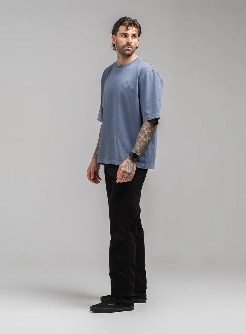 DISSIDENT-T-SHIRT MIT PIGMENT-DYE-WASCHUNG