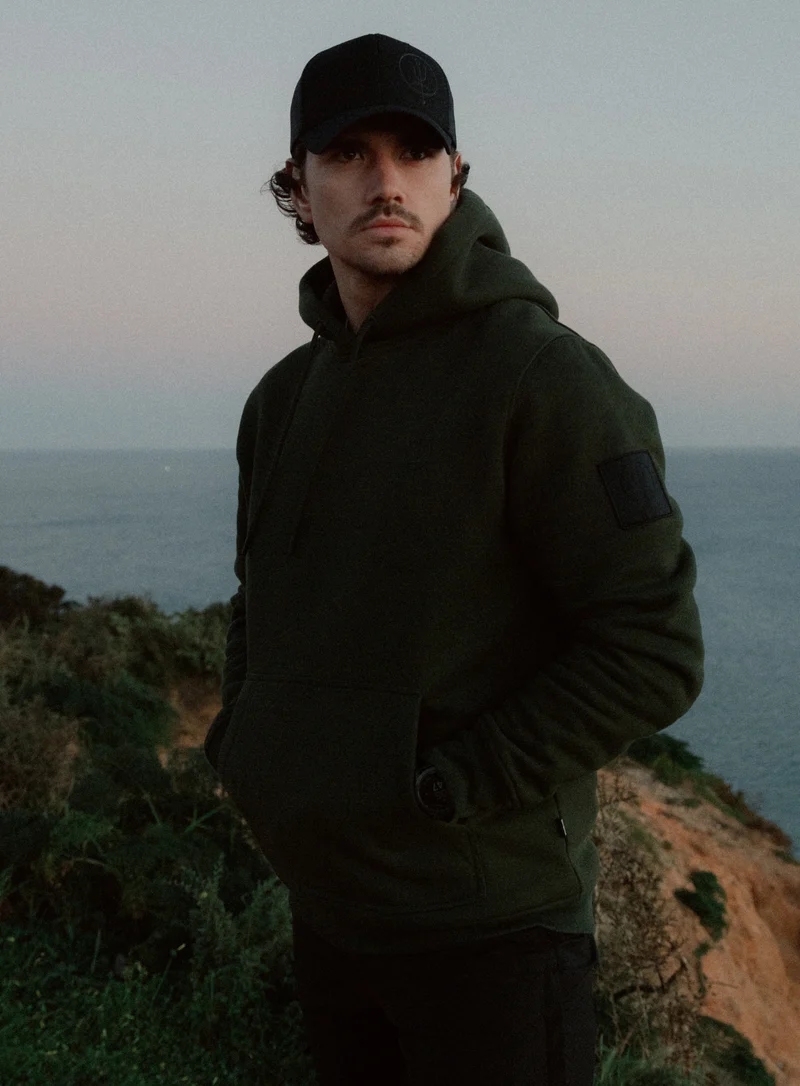INSIGNIA-HOODIE