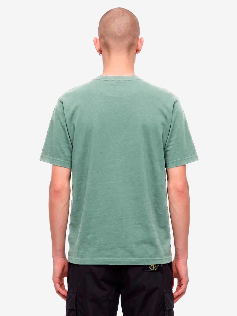 T-shirt verde scuro con tasca a soffietto e patch Compass