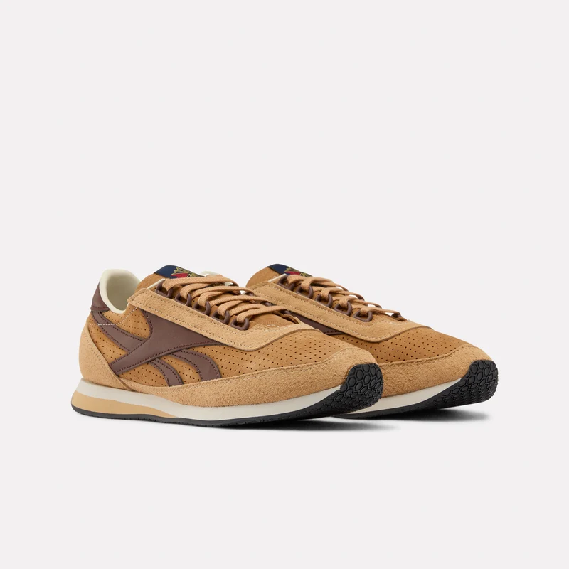 Camargue Trainers