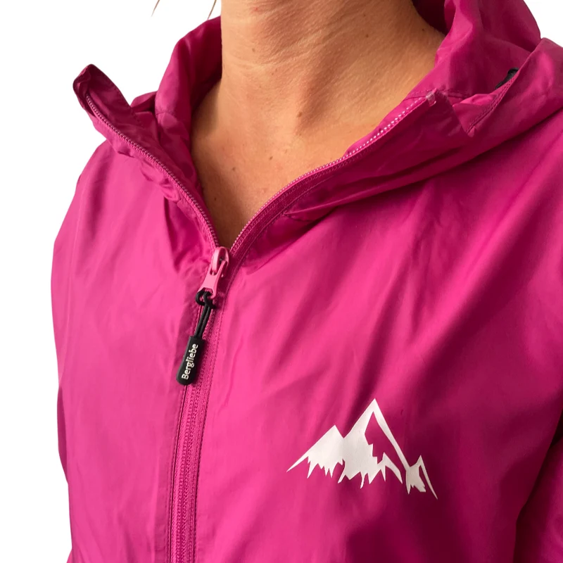 Bergliebe® Unisex Recycled Windbreaker