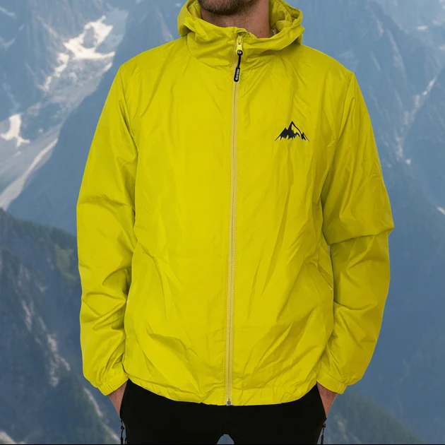 Bergliebe® Unisex Recycled Windbreaker