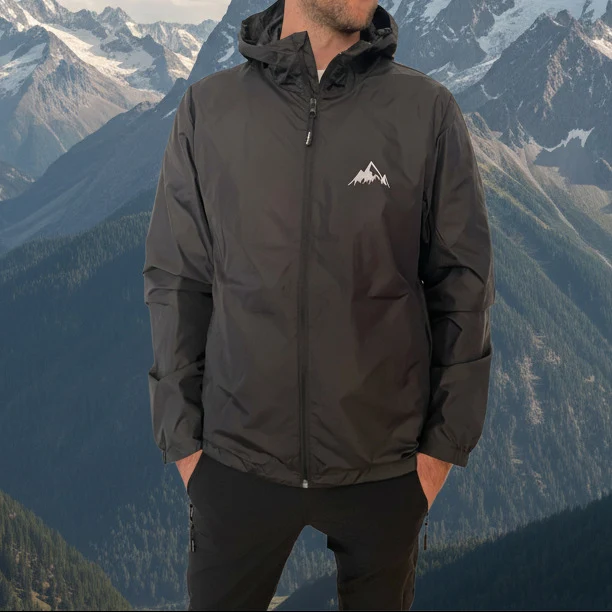 Bergliebe® Unisex Recycled Windbreaker
