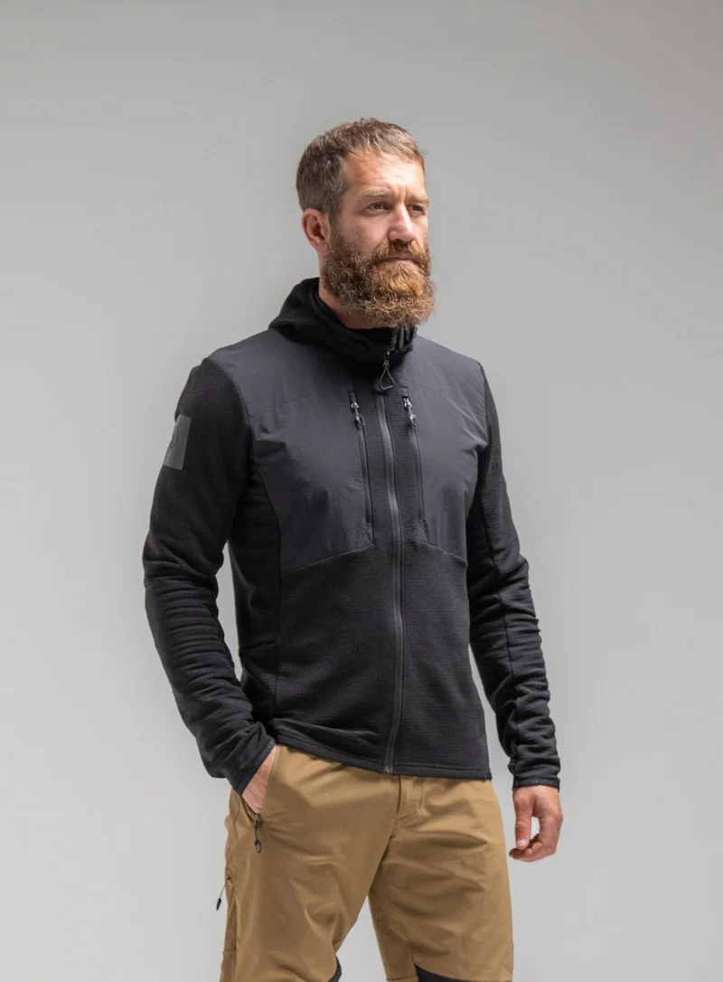FUNKTIONALE MOUNTAIN-PRO-MIDLAYER