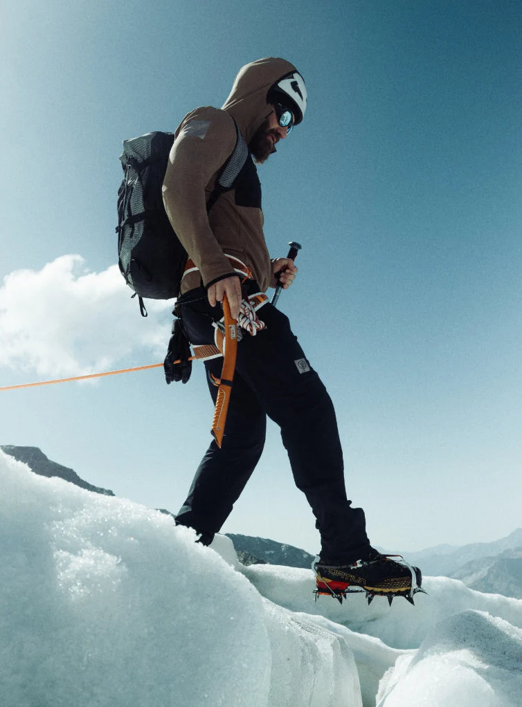 FUNKTIONALE MOUNTAIN-PRO-MIDLAYER