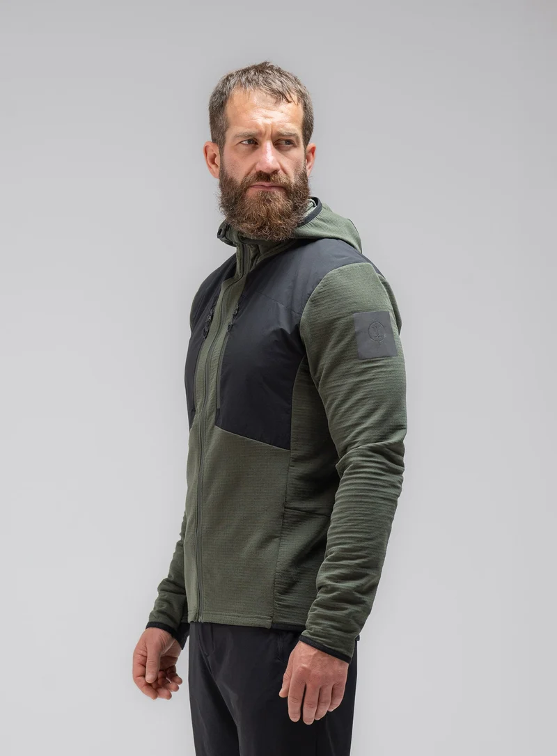 FUNKTIONALE MOUNTAIN-PRO-MIDLAYER