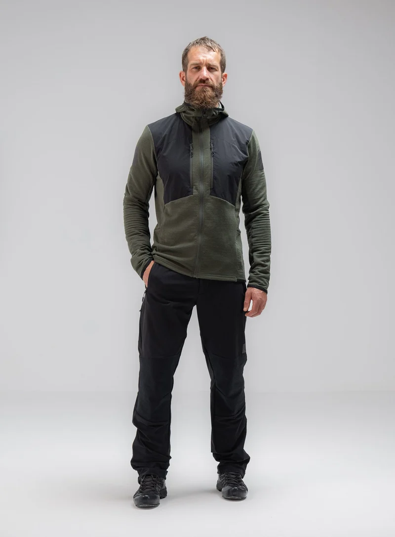 FUNKTIONALE MOUNTAIN-PRO-MIDLAYER