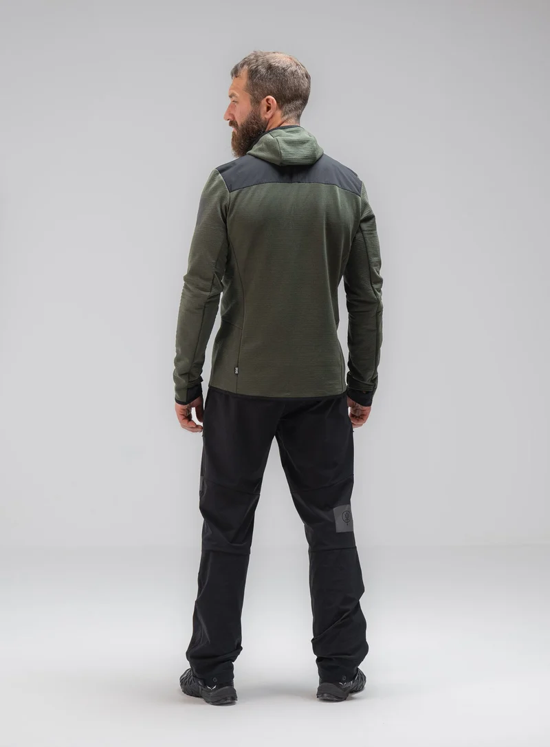 FUNKTIONALE MOUNTAIN-PRO-MIDLAYER