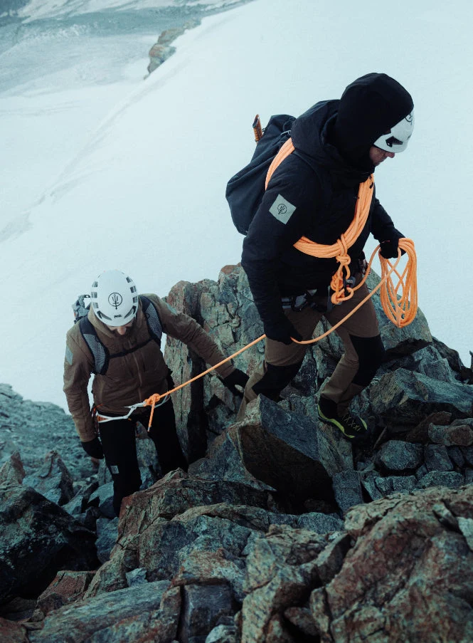 MOUNTAIN-PRO-ISOLATIONSJACKE