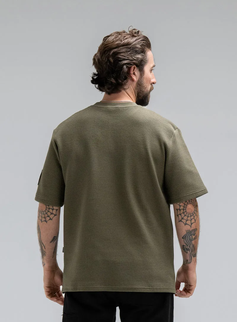 DISSIDENT-T-SHIRT AUS WAFFELSTRICK