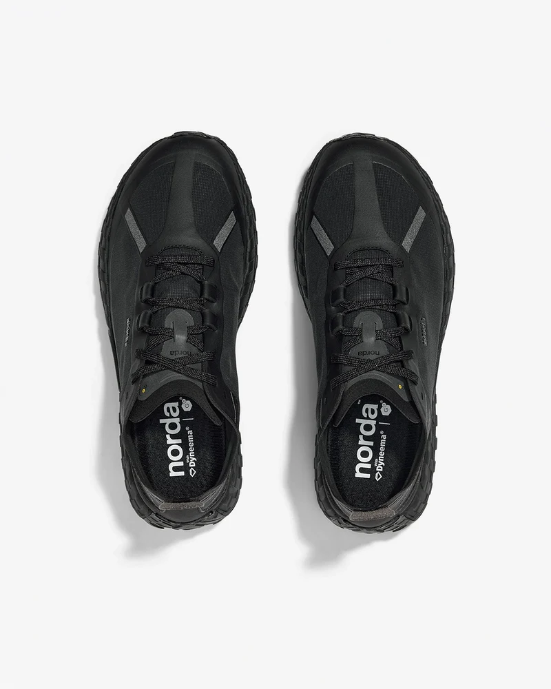 Norda 001A Stealth Black