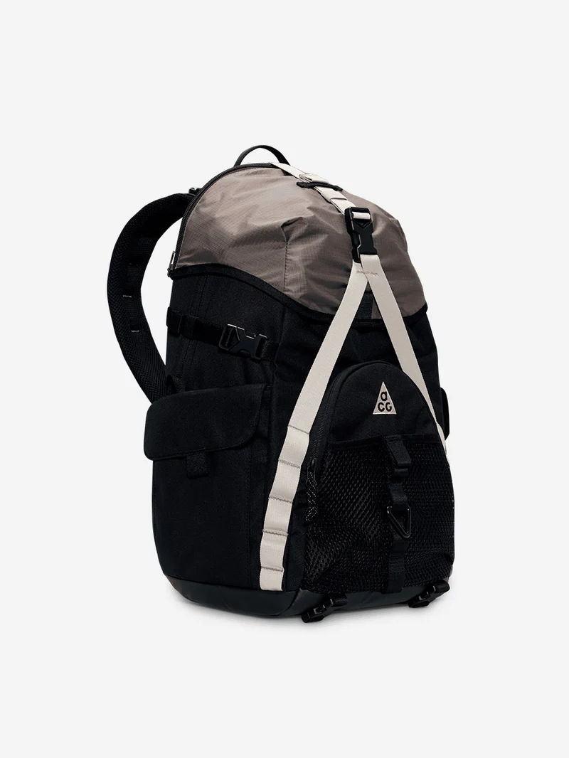 ACG Zaino nero 'Daymax' (25l)