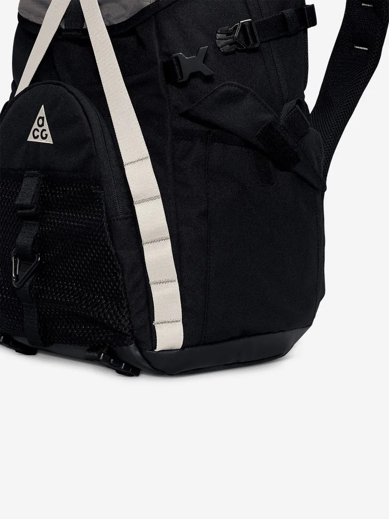 ACG Zaino nero 'Daymax' (25l)