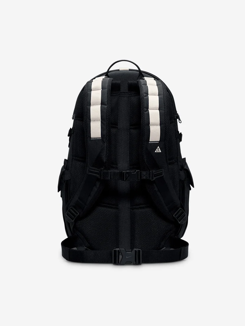 ACG Zaino nero 'Daymax' (25l)