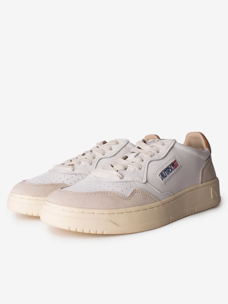 M Medalist Low in pelle bianca con suede e talloncino marrone chiaro