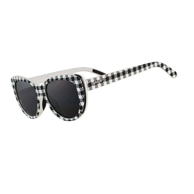 GoodR | The Runways | Gingham Is Sooo Last Season