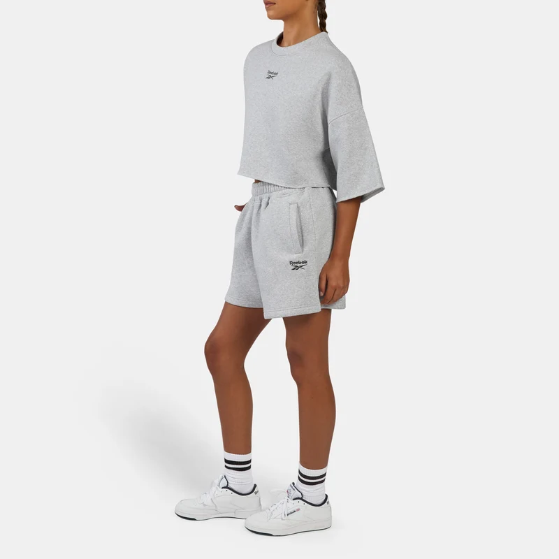 Wardrobe Essentials Women's Cropped T-Shirt