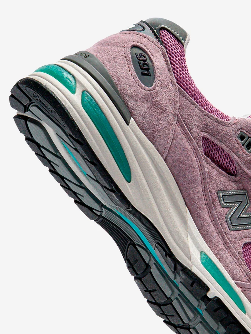 Made in UK 991v2 'Smoked Pearl' rosa
