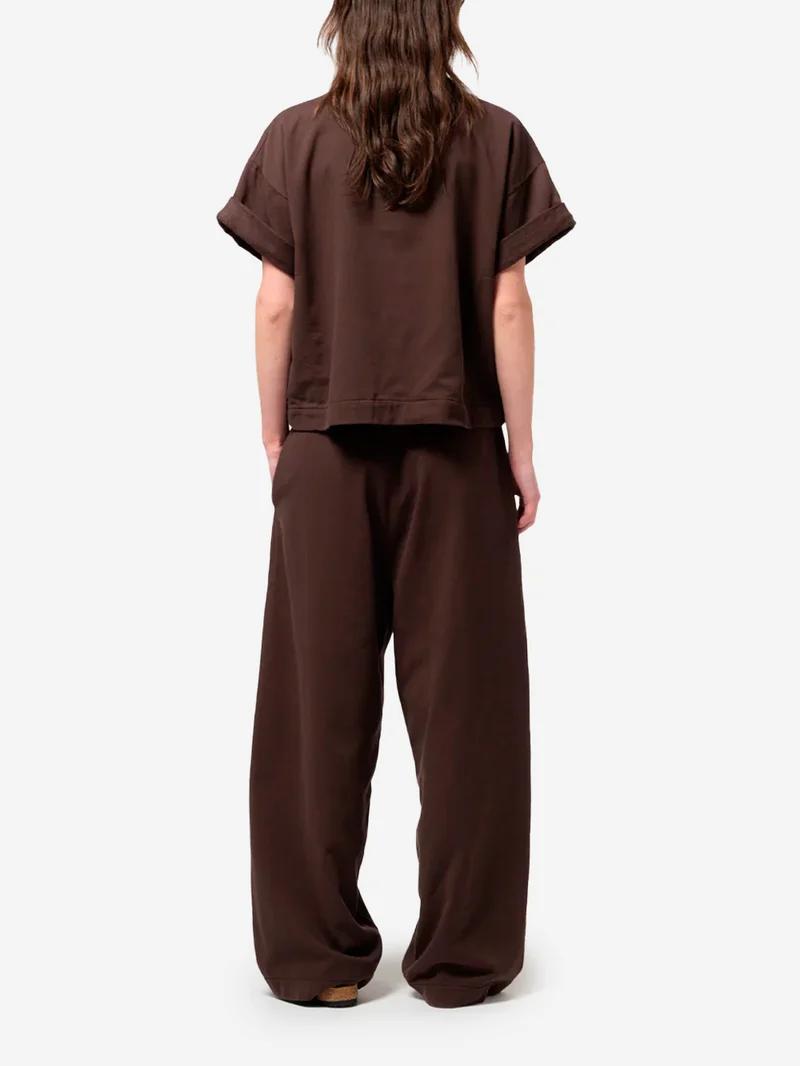 T-shirt boxy fit marrone con dettaglio risvoltato