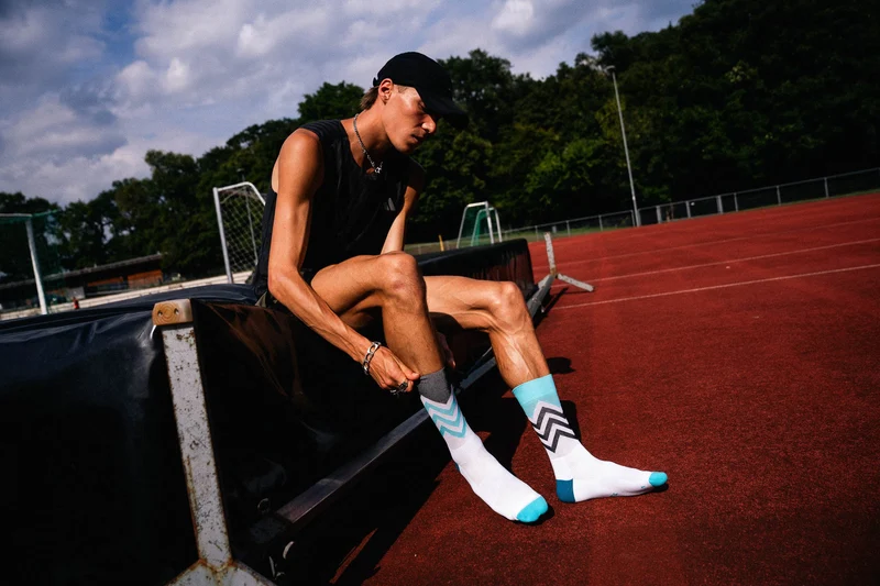 Volts Cyan Black