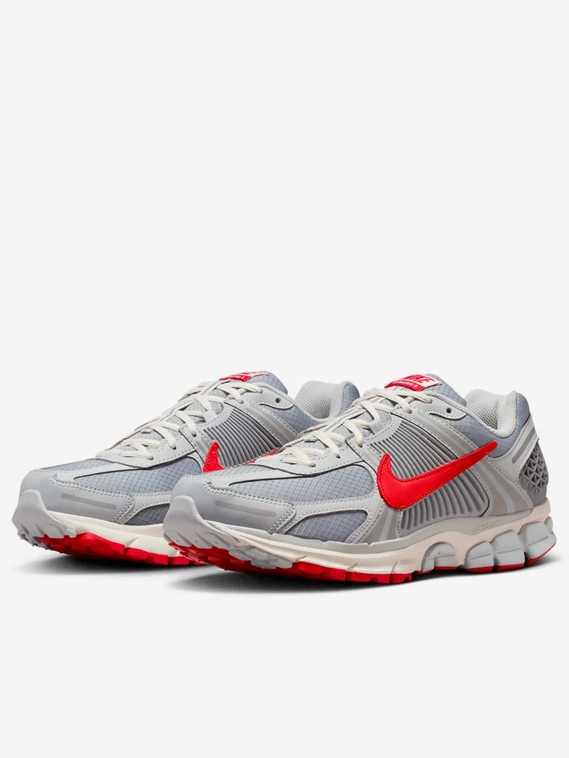 Zoom Vomero 5 SE 'Grey Fog Red'