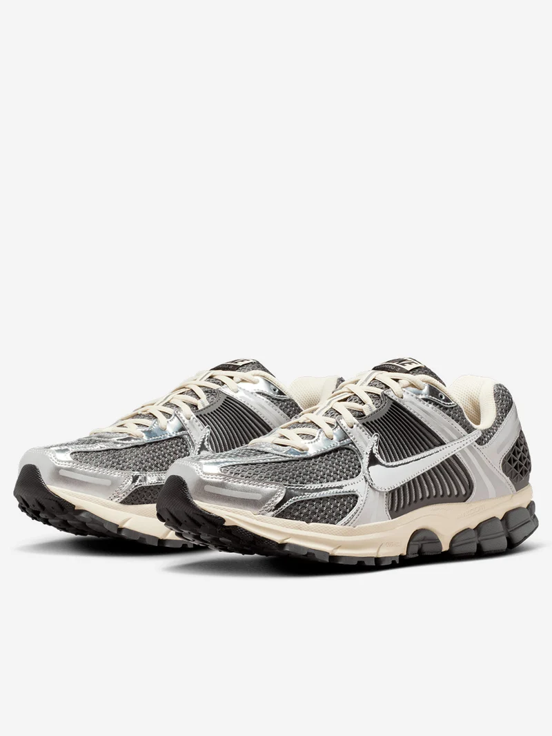 Zoom Vomero 5 'Iron Grey Chrome'
