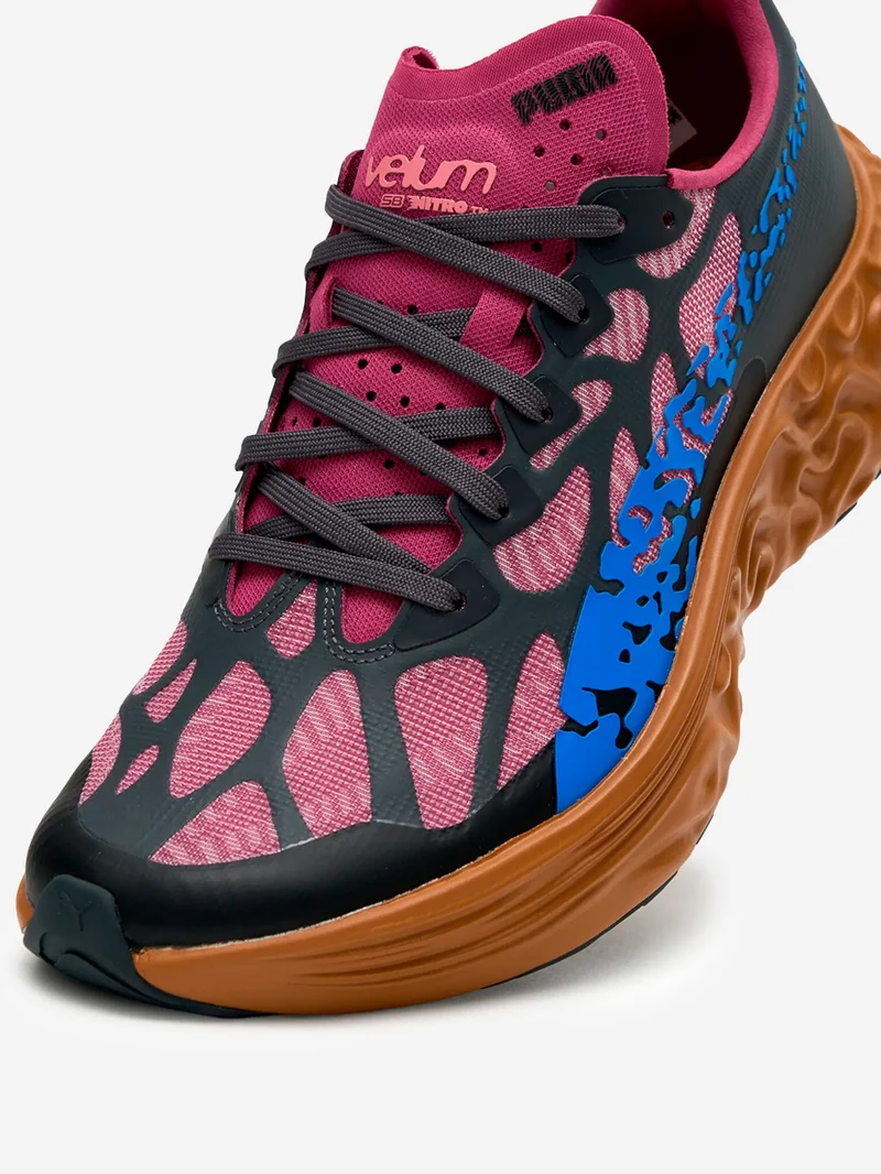 Velum SB Nitro x Salehe Bembury magenta e grigie