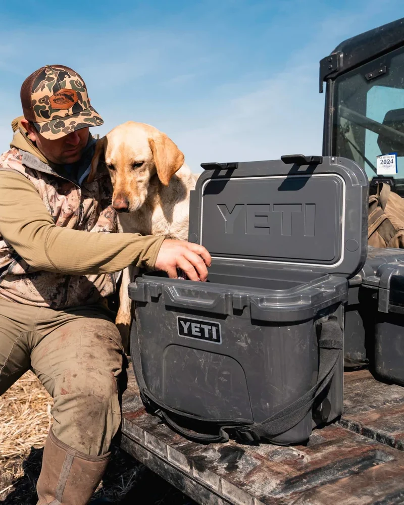 Yeti Roadie 15 Charcoal