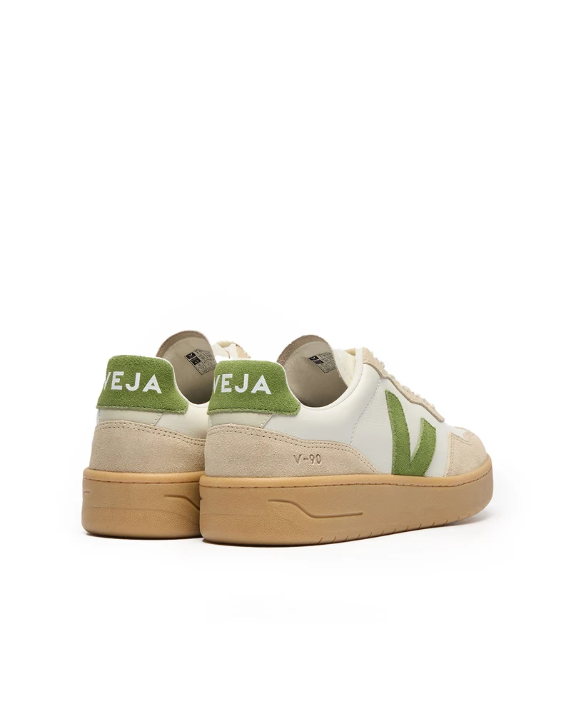 Veja V-90 O.T. Leather Pure Kiwi / Almond Natural