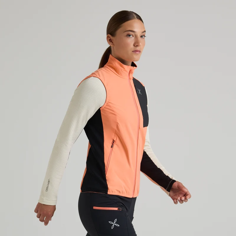 PEAK VEST WOMAN