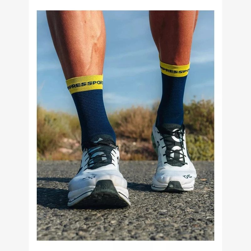 Compressport Pro Racing Socks Run V4.0 High