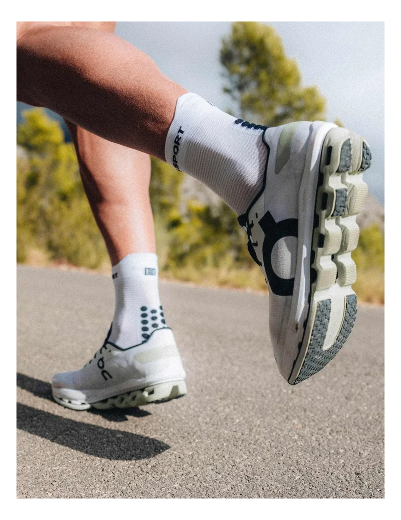Compressport Pro Racing Socks Run V4.0 High