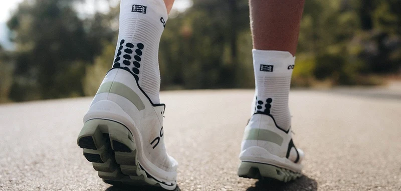 Compressport Pro Racing Socks Run V4.0 High
