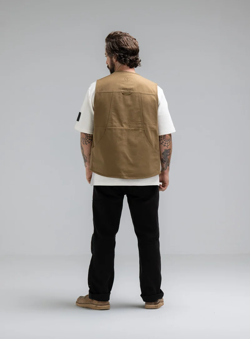 DISSIDENT-UTILITY-WESTE