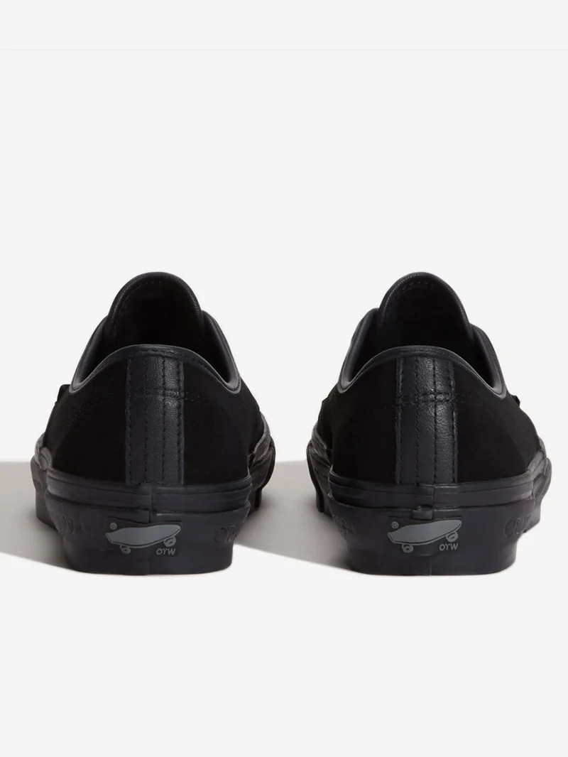 OTW Authentic 44 x Neighborhood 'Black'