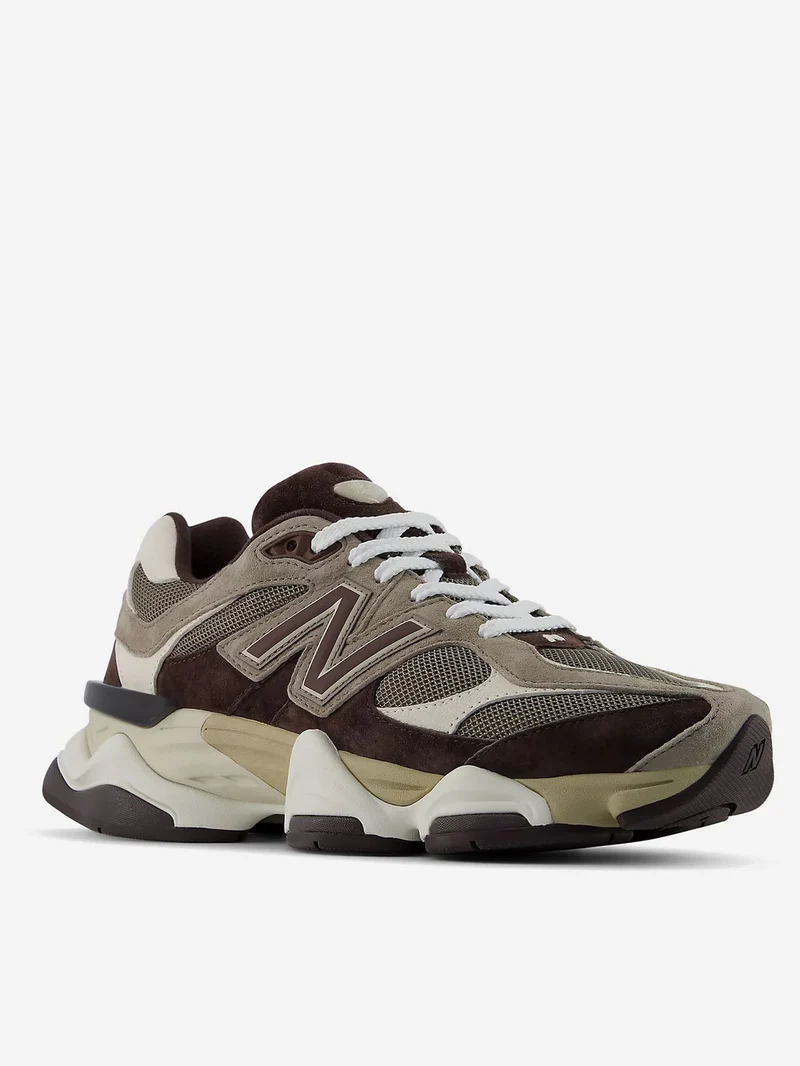 9060 'Thunder Brown'