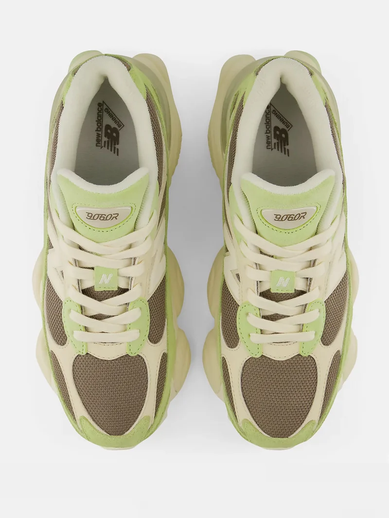9060 'Dry Lime Thunder Brown'
