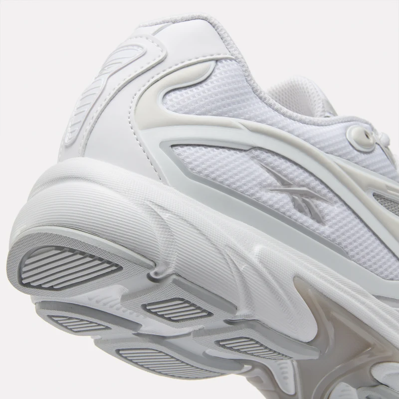 Premier Road Control Sneakers