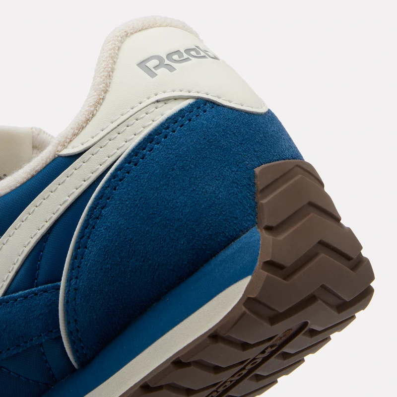 Classic AZ Trainers