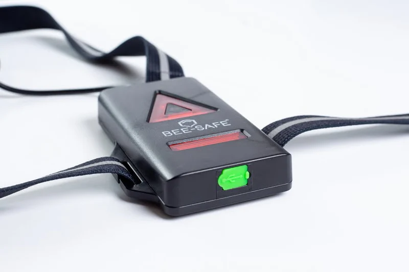 Bee Safe Body Light USB Run