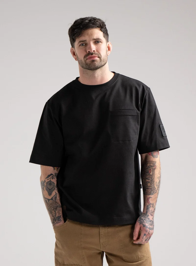 DISSIDENT-T-SHIRT AUS SCHWERER BAUMWOLLE